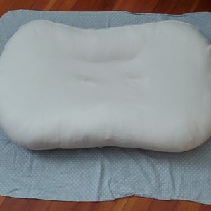 Snuggle me lounger with 4 covers